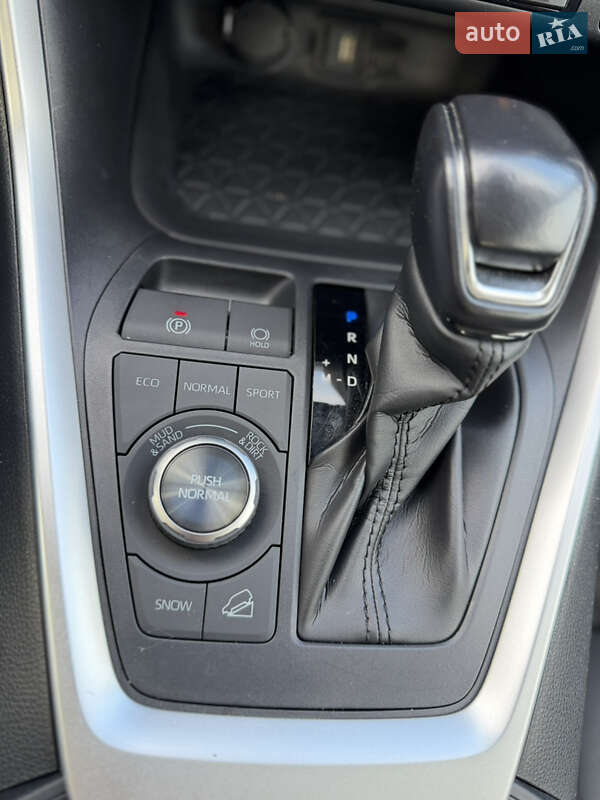 Внедорожник / Кроссовер Toyota RAV4 2022 в Киеве фото 11 Внедорожник / Кроссовер Toyota RAV4 2022 в Киеве