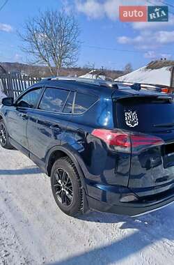 Позашляховик / Кросовер Toyota RAV4 2018 в Овручі