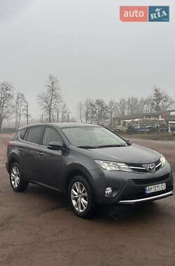 Позашляховик / Кросовер Toyota RAV4 2013 в Ємільчиному