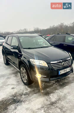 Внедорожник / Кроссовер Toyota RAV4 2010 в Ивано-Франковске
