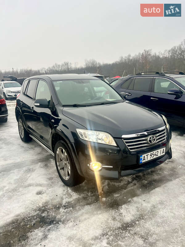Toyota RAV4 2010 Toyota RAV4 2010
