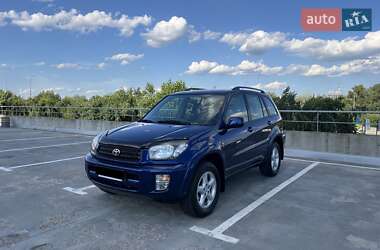 Позашляховик / Кросовер Toyota RAV4 2003 в Києві