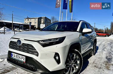 Внедорожник / Кроссовер Toyota RAV4 2023 в Киеве
