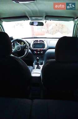 Внедорожник / Кроссовер Toyota RAV4 2002 в Львове