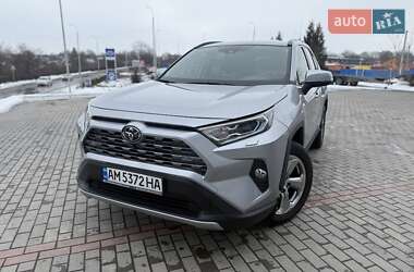 Позашляховик / Кросовер Toyota RAV4 2021 в Вінниці