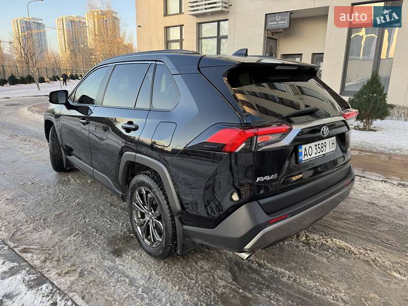 Внедорожник / Кроссовер Toyota RAV4 2022 в Киеве фото 3 Внедорожник / Кроссовер Toyota RAV4 2022 в Киеве
