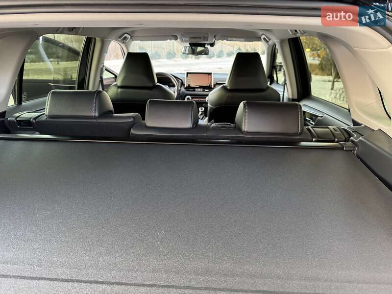 Внедорожник / Кроссовер Toyota RAV4 2022 в Киеве фото 35 Внедорожник / Кроссовер Toyota RAV4 2022 в Киеве