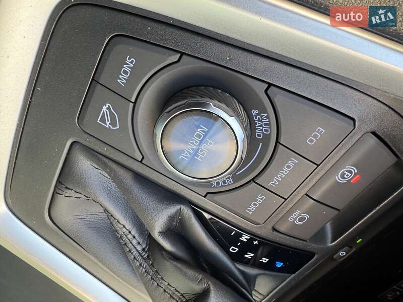 Внедорожник / Кроссовер Toyota RAV4 2022 в Киеве фото 49 Внедорожник / Кроссовер Toyota RAV4 2022 в Киеве