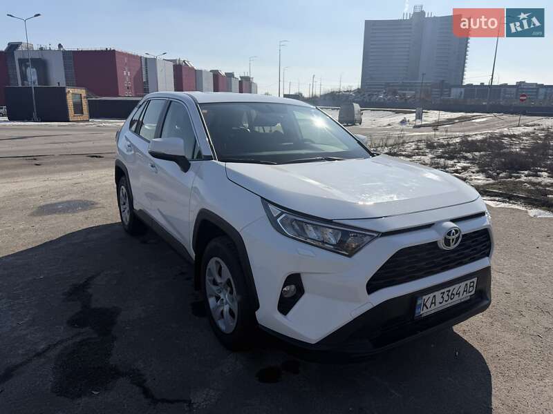 Toyota RAV4 2019
