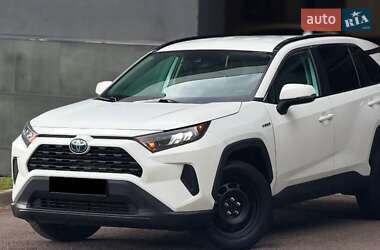 Внедорожник / Кроссовер Toyota RAV4 2019 в Харькове