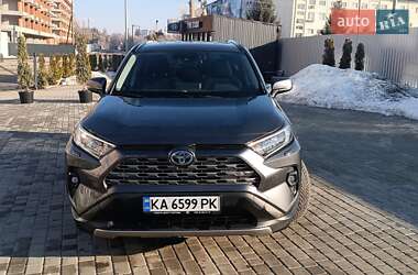 Внедорожник / Кроссовер Toyota RAV4 2022 в Львове