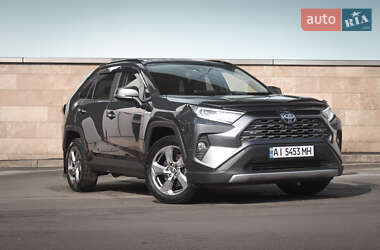 Позашляховик / Кросовер Toyota RAV4 2019 в Києві