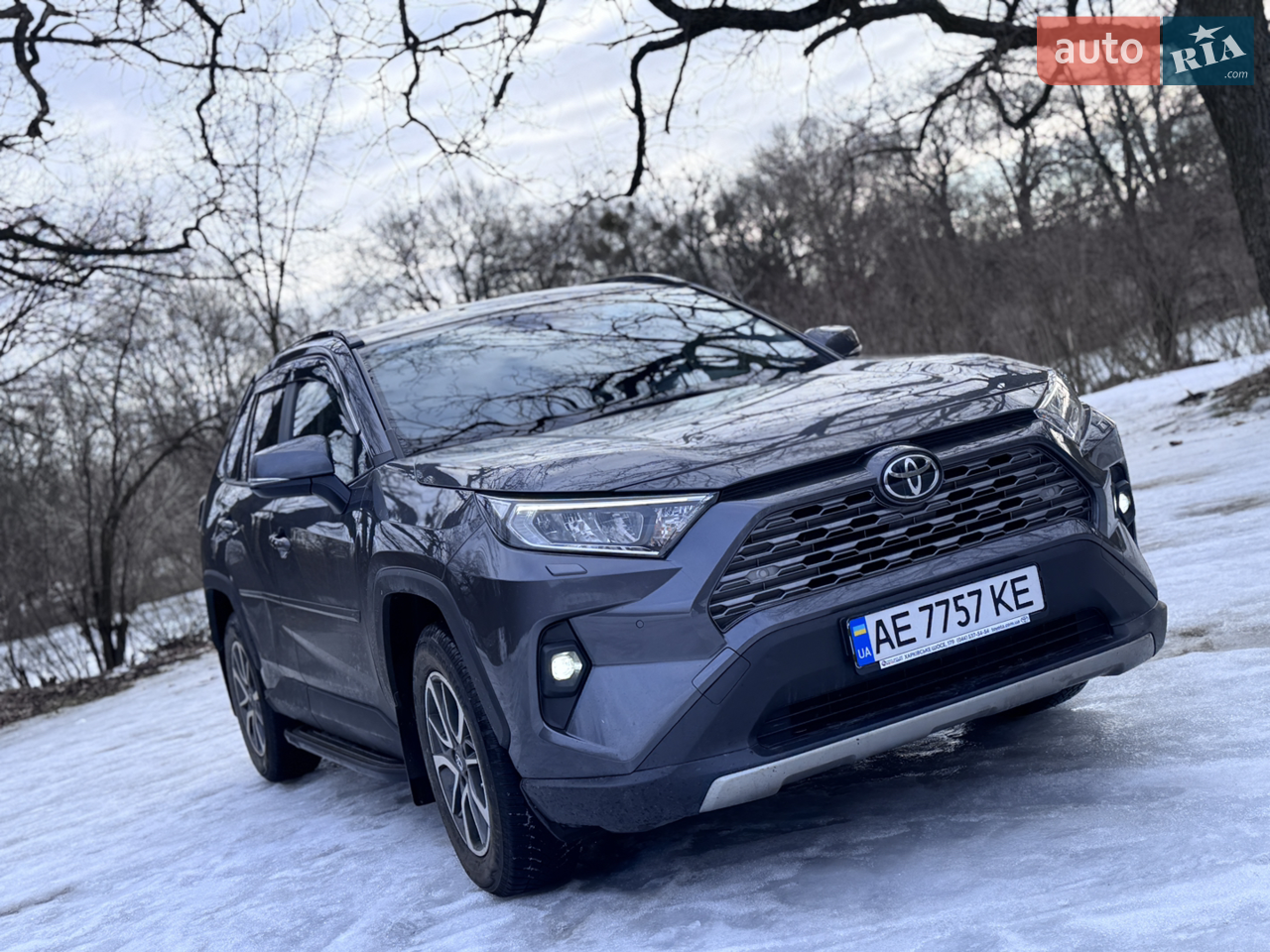 2021 Toyota RAV 4 - мініатюра 19