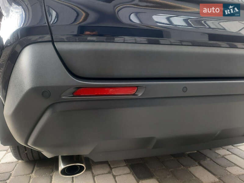 Внедорожник / Кроссовер Toyota RAV4 2019 в Ивано-Франковске