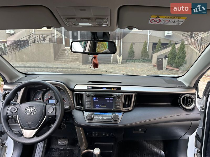 Позашляховик / Кросовер Toyota RAV4 2013 в Одесі