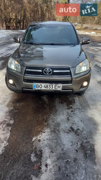 Toyota RAV4 2009