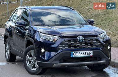 Внедорожник / Кроссовер Toyota RAV4 2022 в Киеве