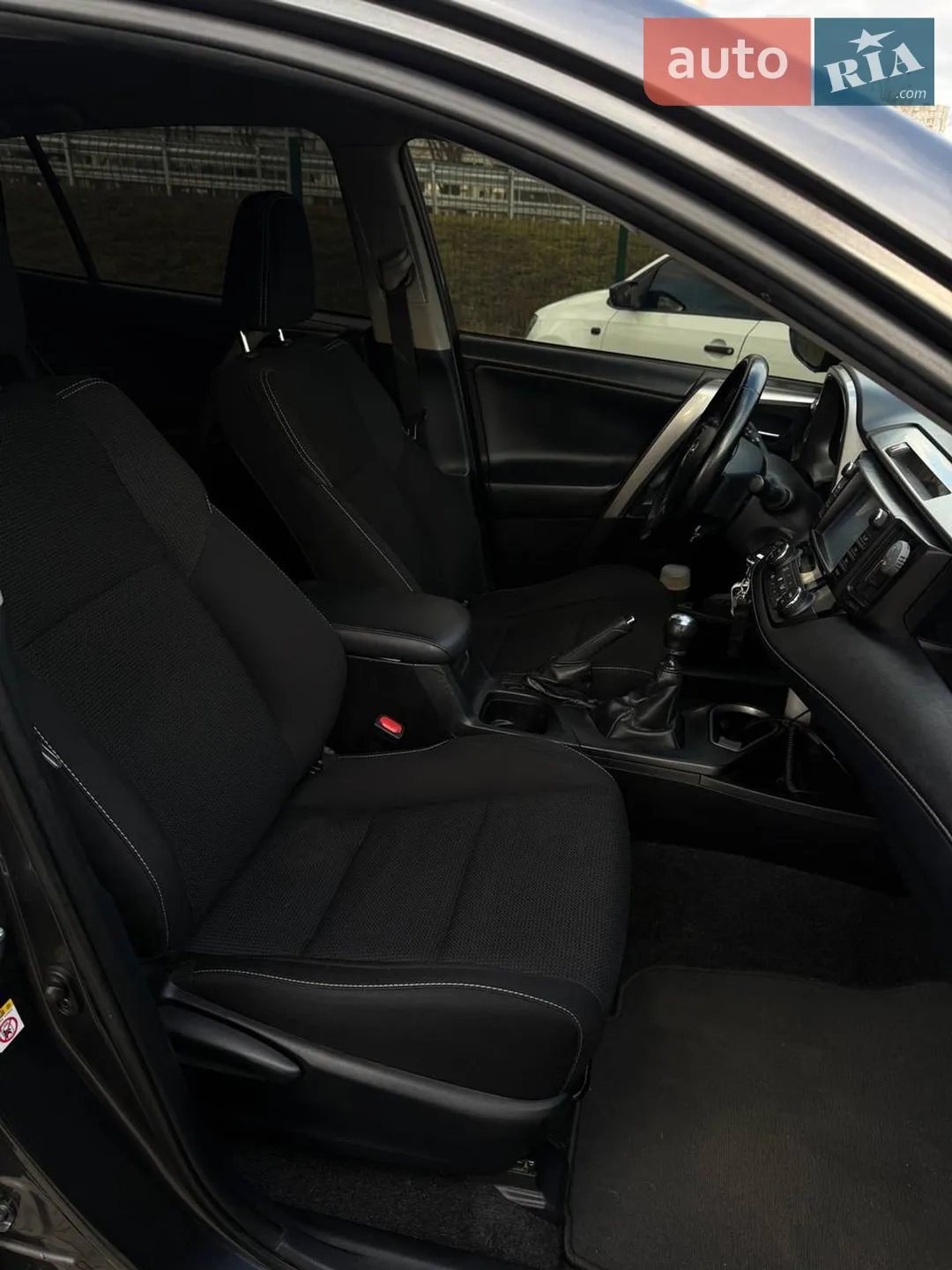 2017 Toyota RAV 4 - мініатюра 19