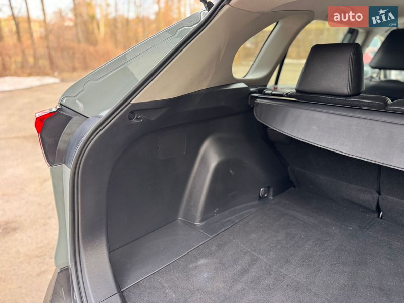 Внедорожник / Кроссовер Toyota RAV4 2020 в Львове