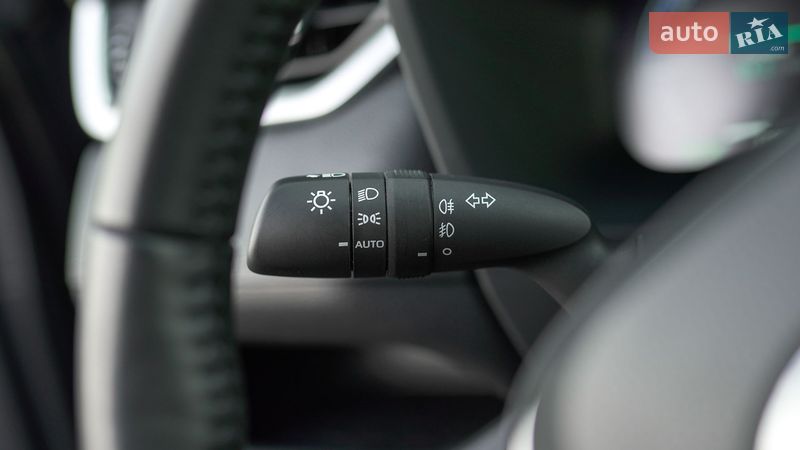 Внедорожник / Кроссовер Toyota RAV4 2024 в Львове