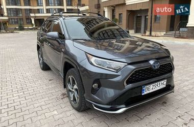Позашляховик / Кросовер Toyota RAV4 2021 в Києві