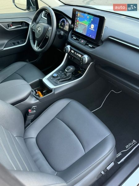 Внедорожник / Кроссовер Toyota RAV4 2023 в Киеве фото 36 Внедорожник / Кроссовер Toyota RAV4 2023 в Киеве