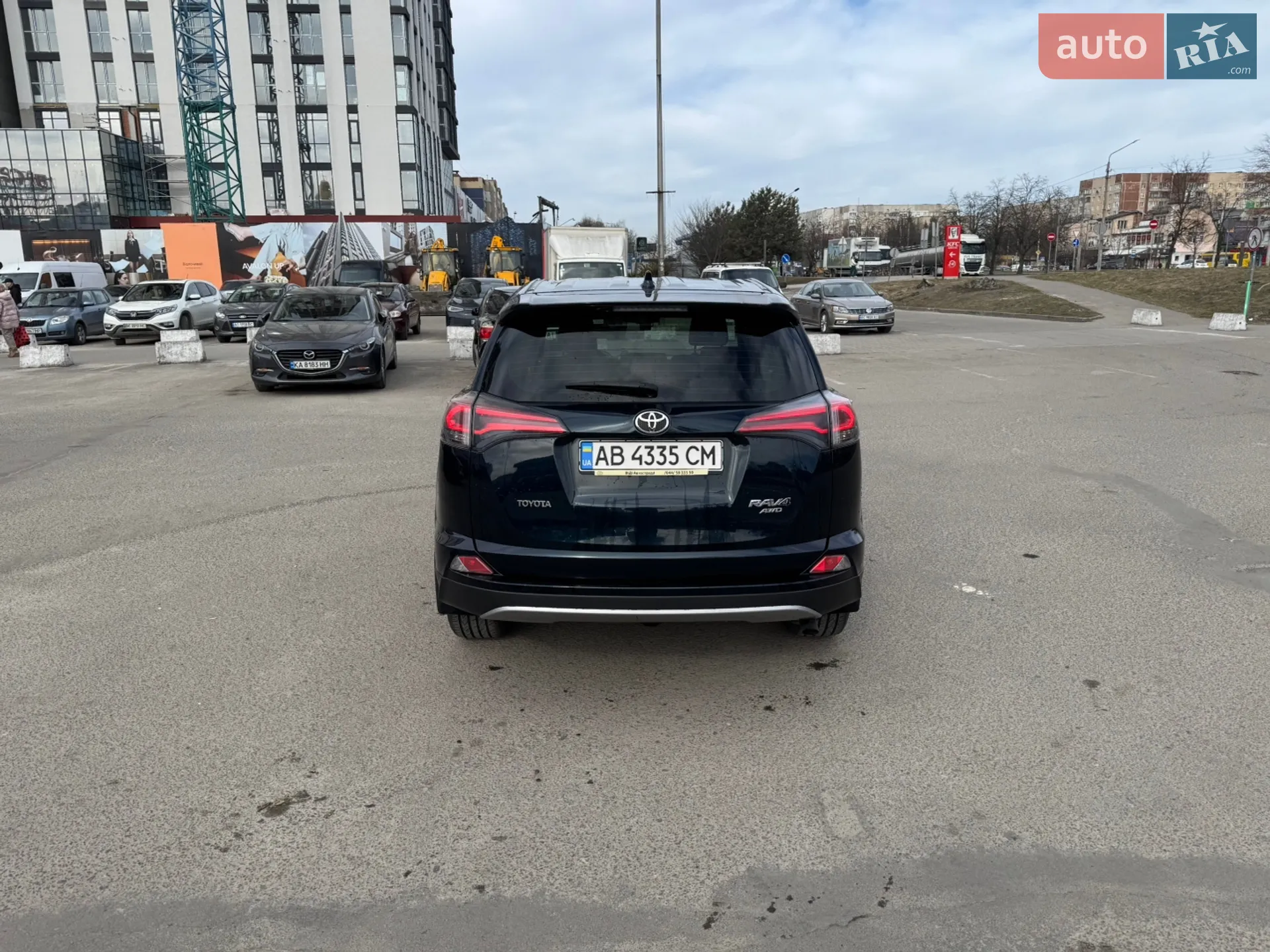 2017 Toyota RAV 4 - мініатюра 4