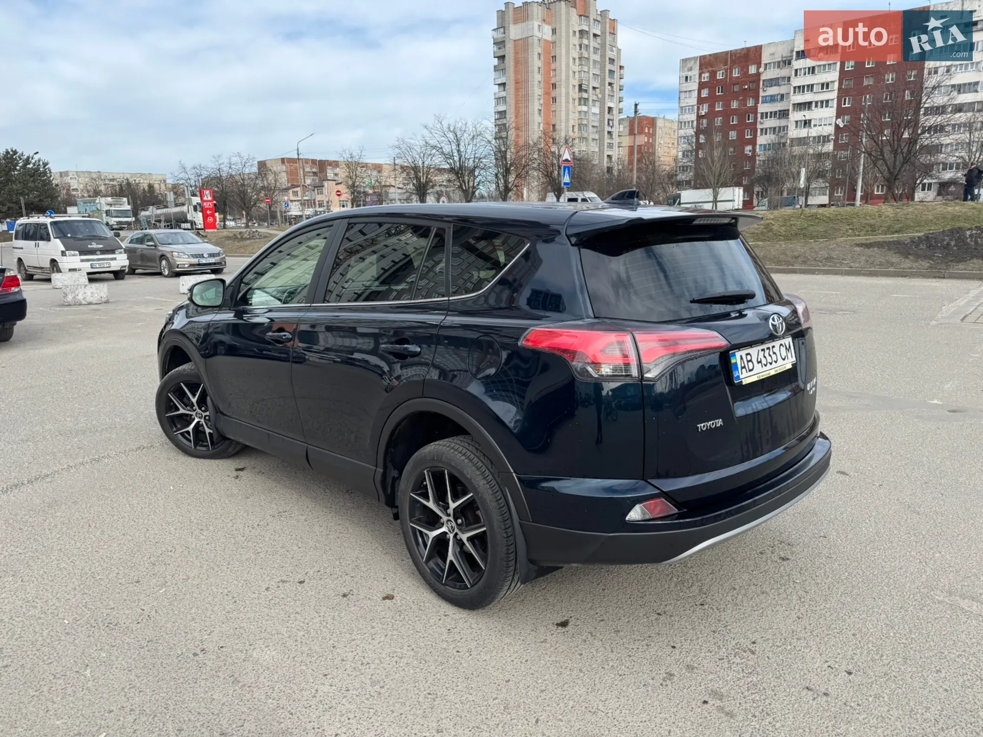 2017 Toyota RAV 4 - мініатюра 3