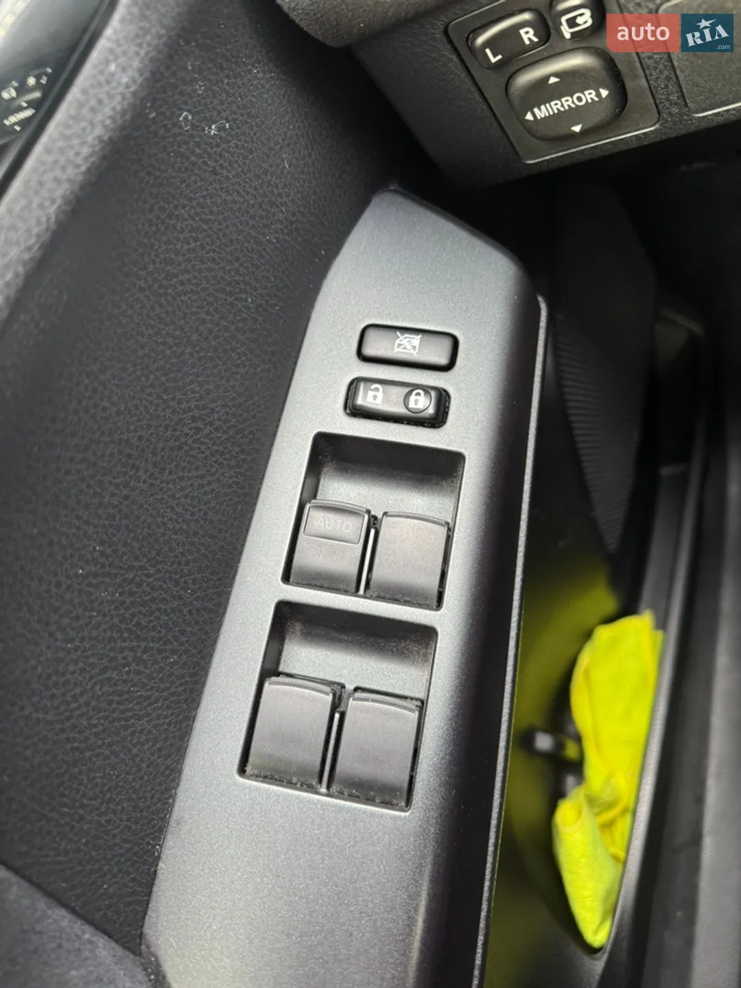 2017 Toyota RAV 4 - мініатюра 13