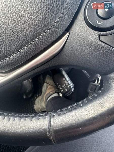 Внедорожник / Кроссовер Toyota RAV4 2017 в Львове