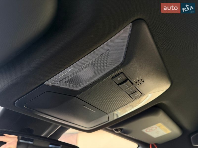 Внедорожник / Кроссовер Toyota RAV4 2021 в Одессе