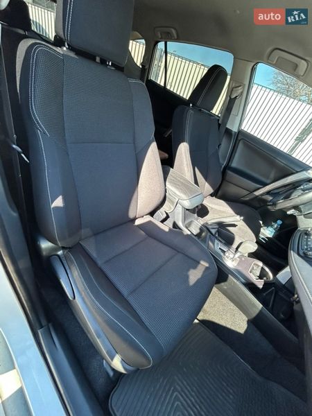 Внедорожник / Кроссовер Toyota RAV4 2016 в Киеве
