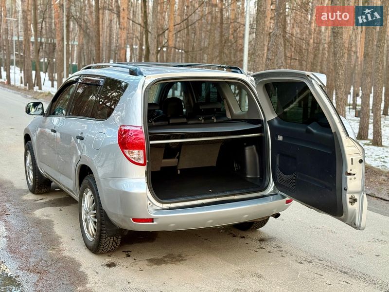 Внедорожник / Кроссовер Toyota RAV4 2007 в Киеве фото 6 Внедорожник / Кроссовер Toyota RAV4 2007 в Киеве