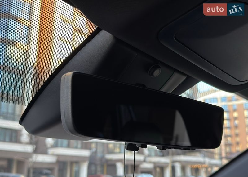 Внедорожник / Кроссовер Toyota RAV4 2020 в Киеве