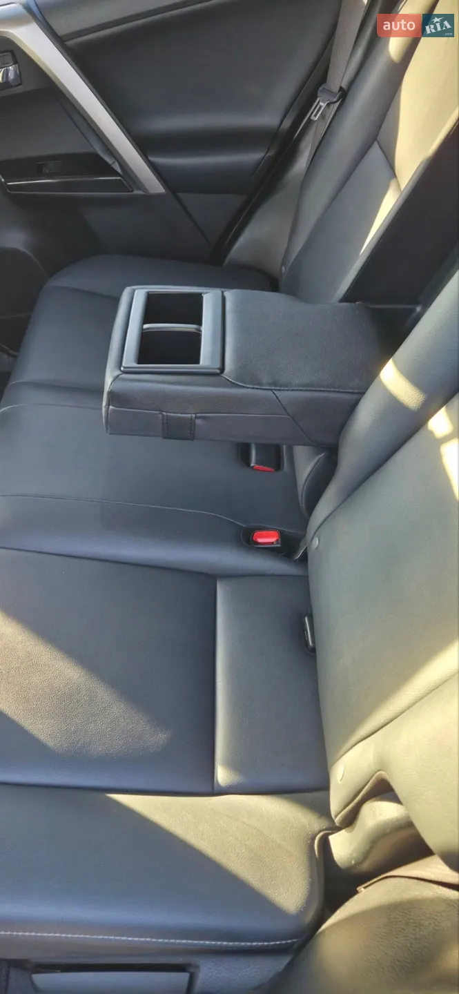 2017 Toyota RAV 4 - мініатюра 26
