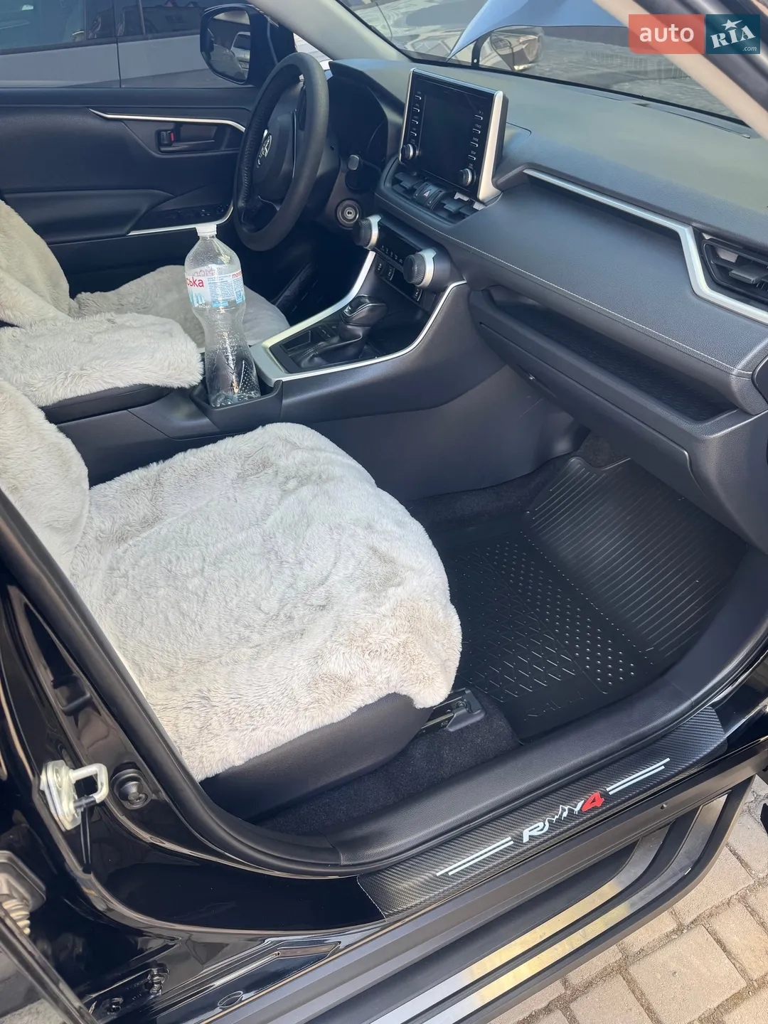 2019 Toyota RAV 4 - мініатюра 23