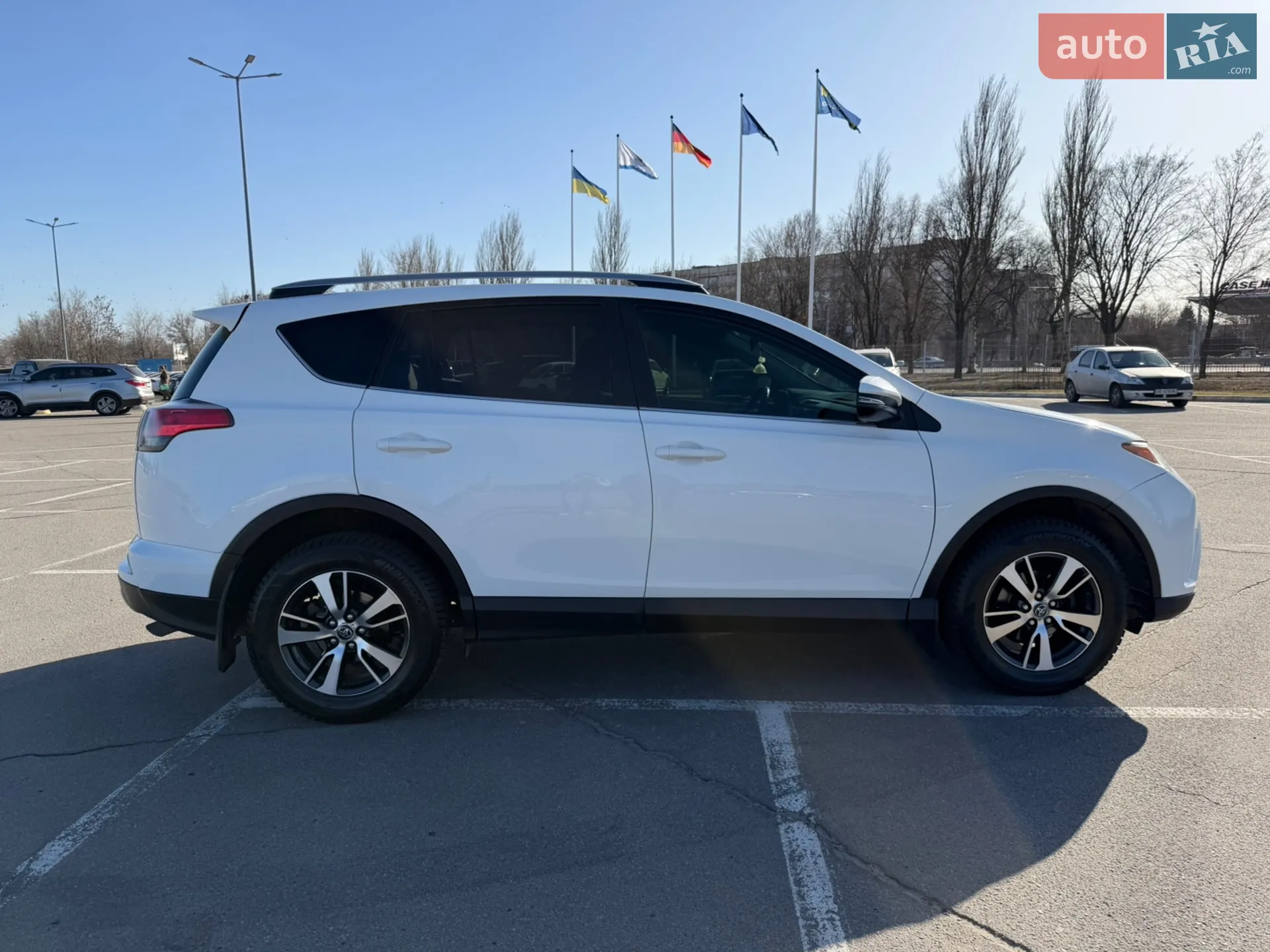 2018 Toyota RAV 4 - мініатюра 7