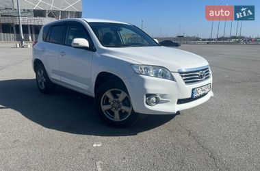 Внедорожник / Кроссовер Toyota RAV4 2012 в Львове