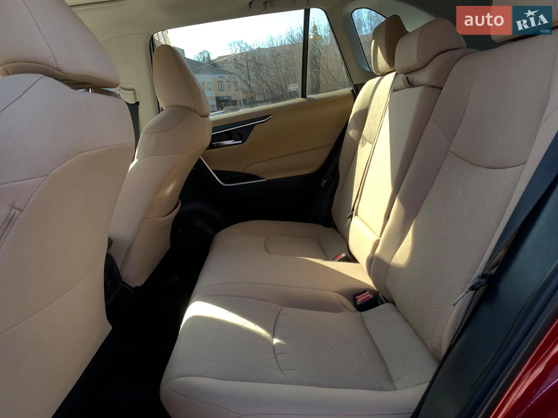 2019 Toyota RAV 4 - мініатюра 26
