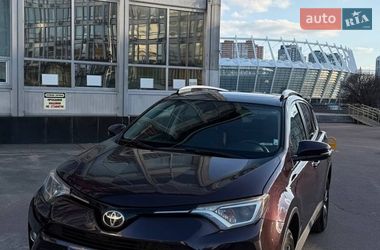 Позашляховик / Кросовер Toyota RAV4 2018 в Києві