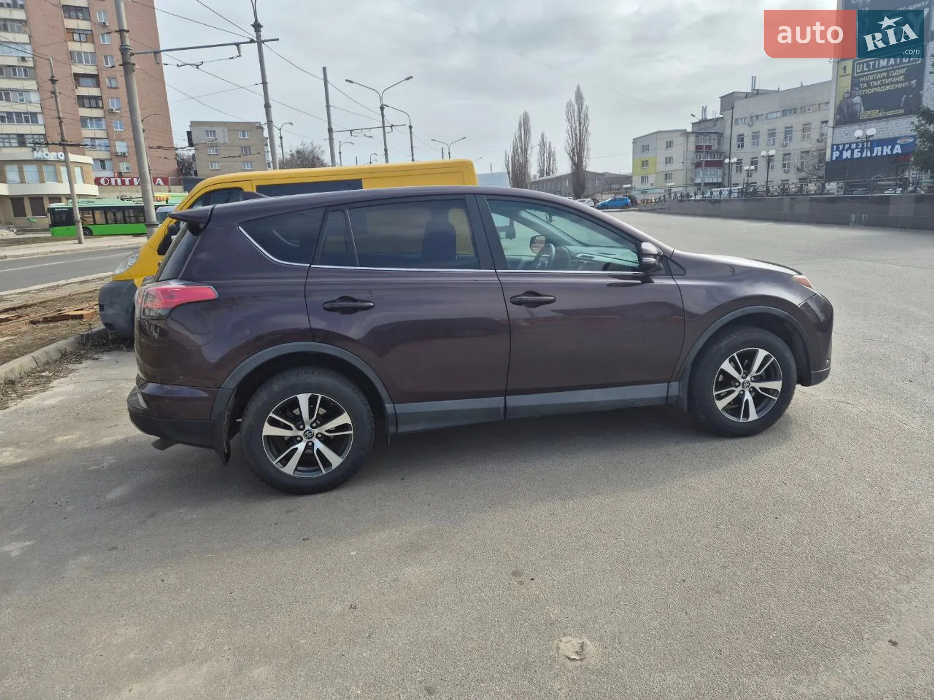 2017 Toyota RAV 4 - мініатюра 2