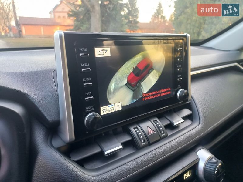 Внедорожник / Кроссовер Toyota RAV4 2019 в Полтаве