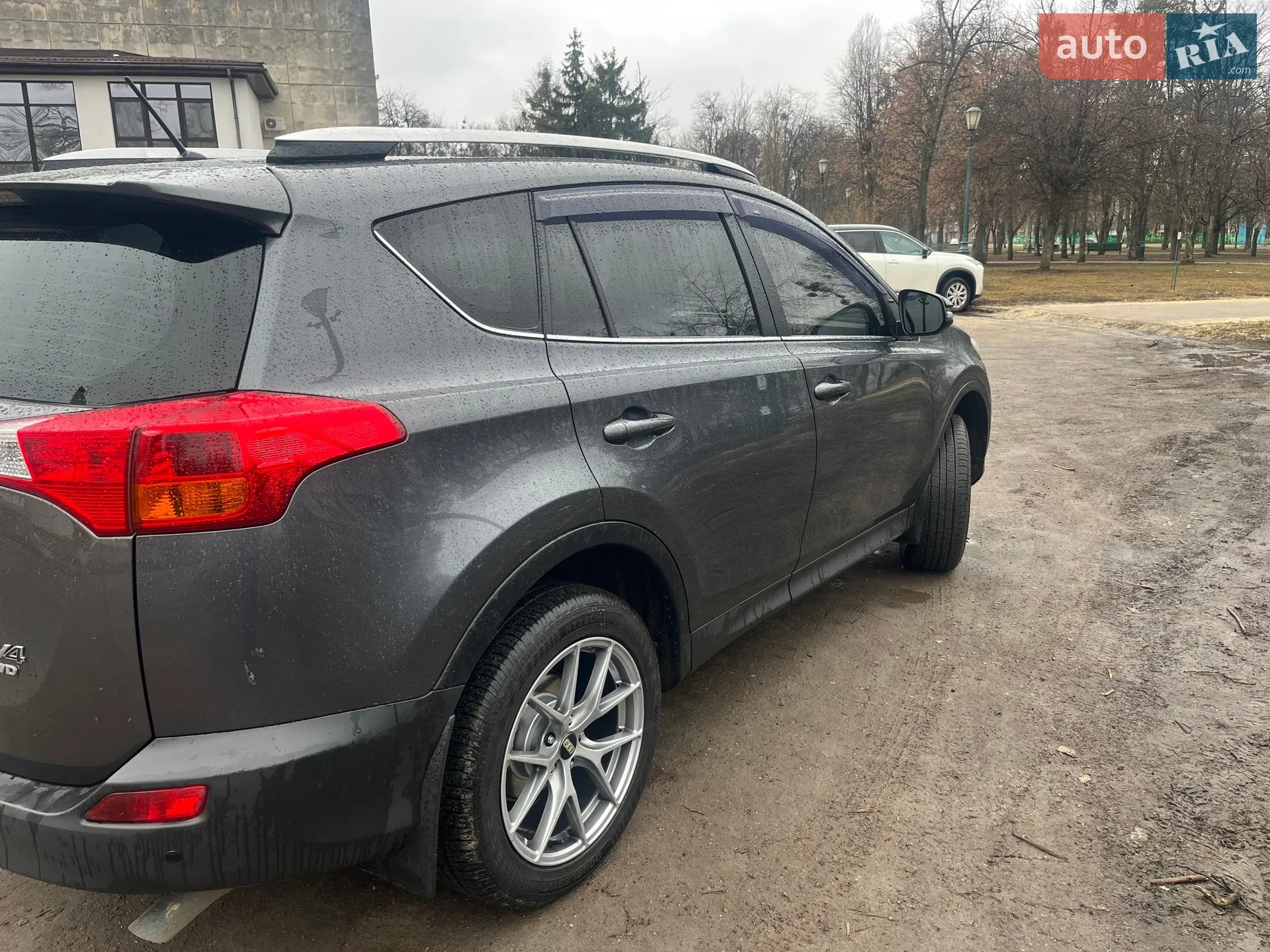 2013 Toyota RAV 4 - мініатюра 4