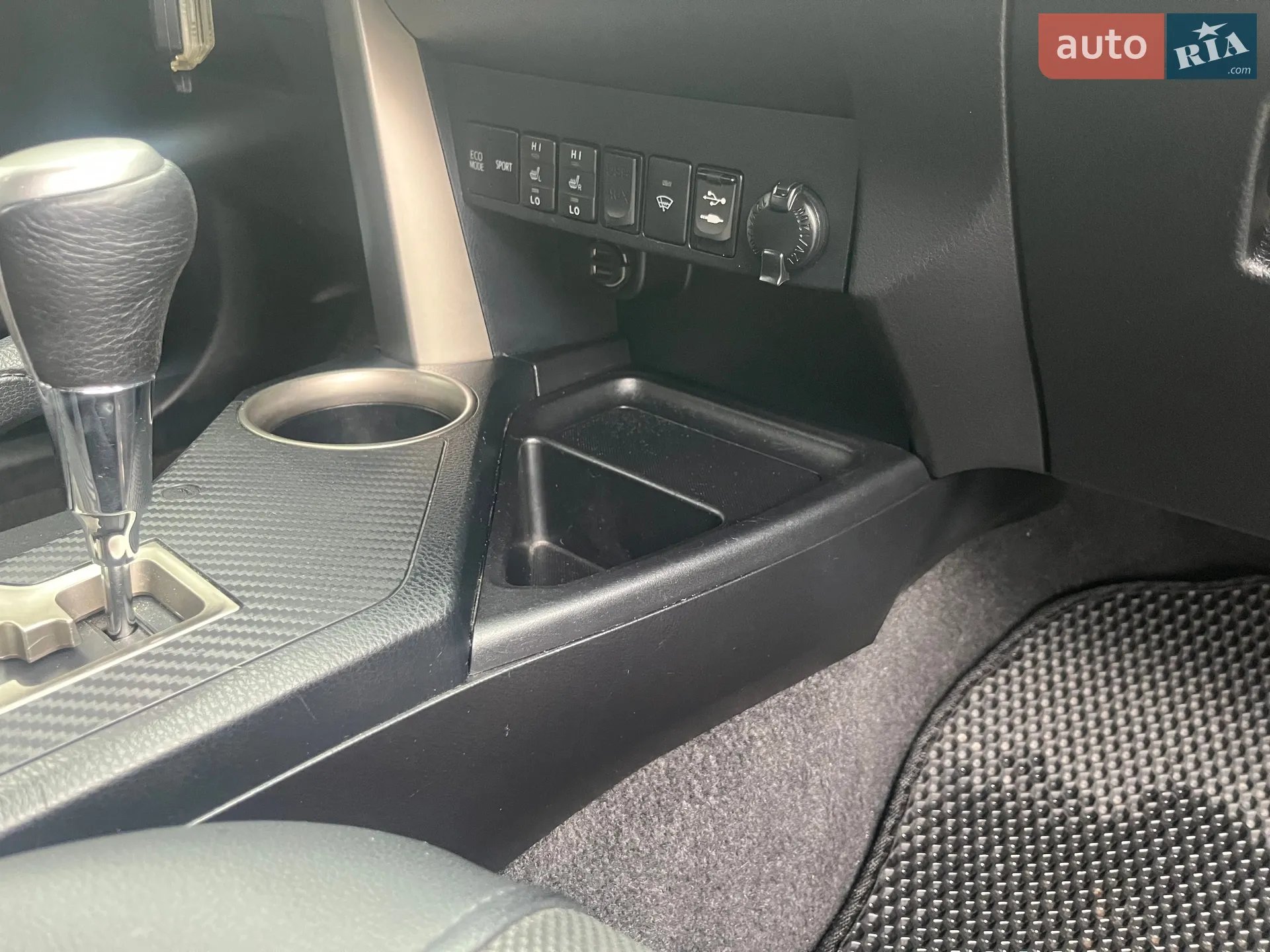 2013 Toyota RAV 4 - мініатюра 22