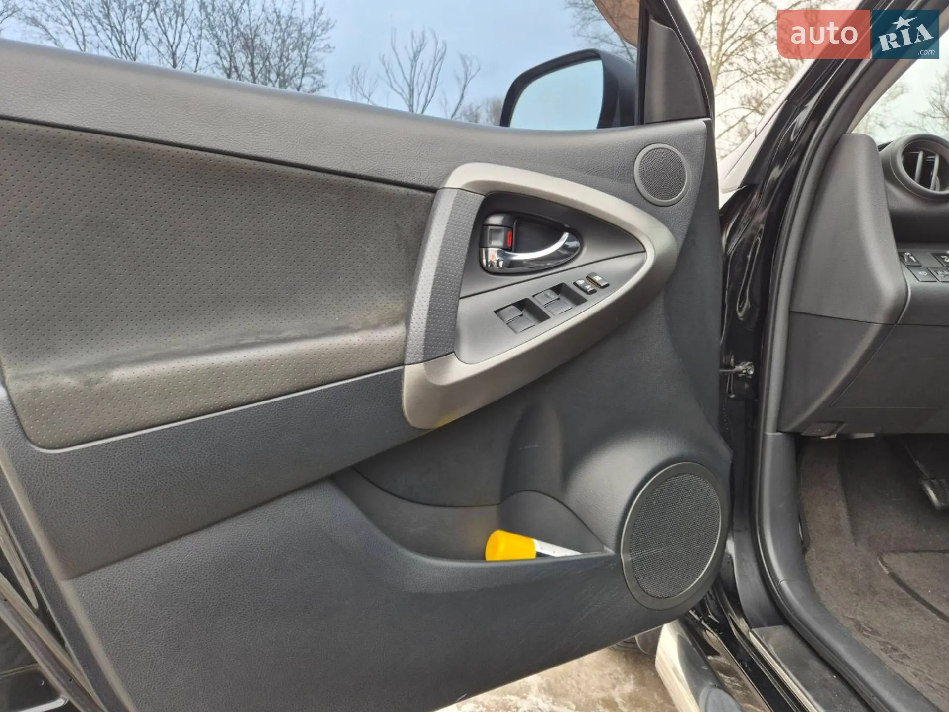 2010 Toyota RAV 4 - мініатюра 3