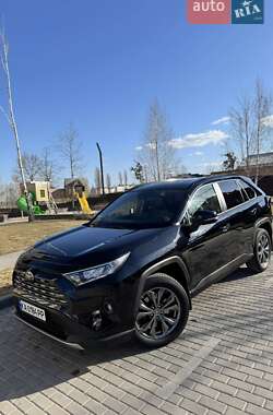 Позашляховик / Кросовер Toyota RAV4 2023 в Києві
