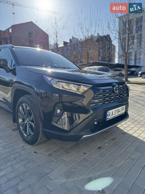 Внедорожник / Кроссовер Toyota RAV4 2023 в Киеве фото 7 Внедорожник / Кроссовер Toyota RAV4 2023 в Киеве