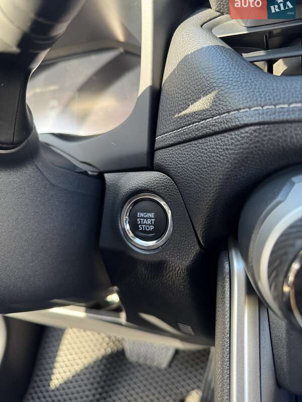 Внедорожник / Кроссовер Toyota RAV4 2023 в Киеве фото 29 Внедорожник / Кроссовер Toyota RAV4 2023 в Киеве