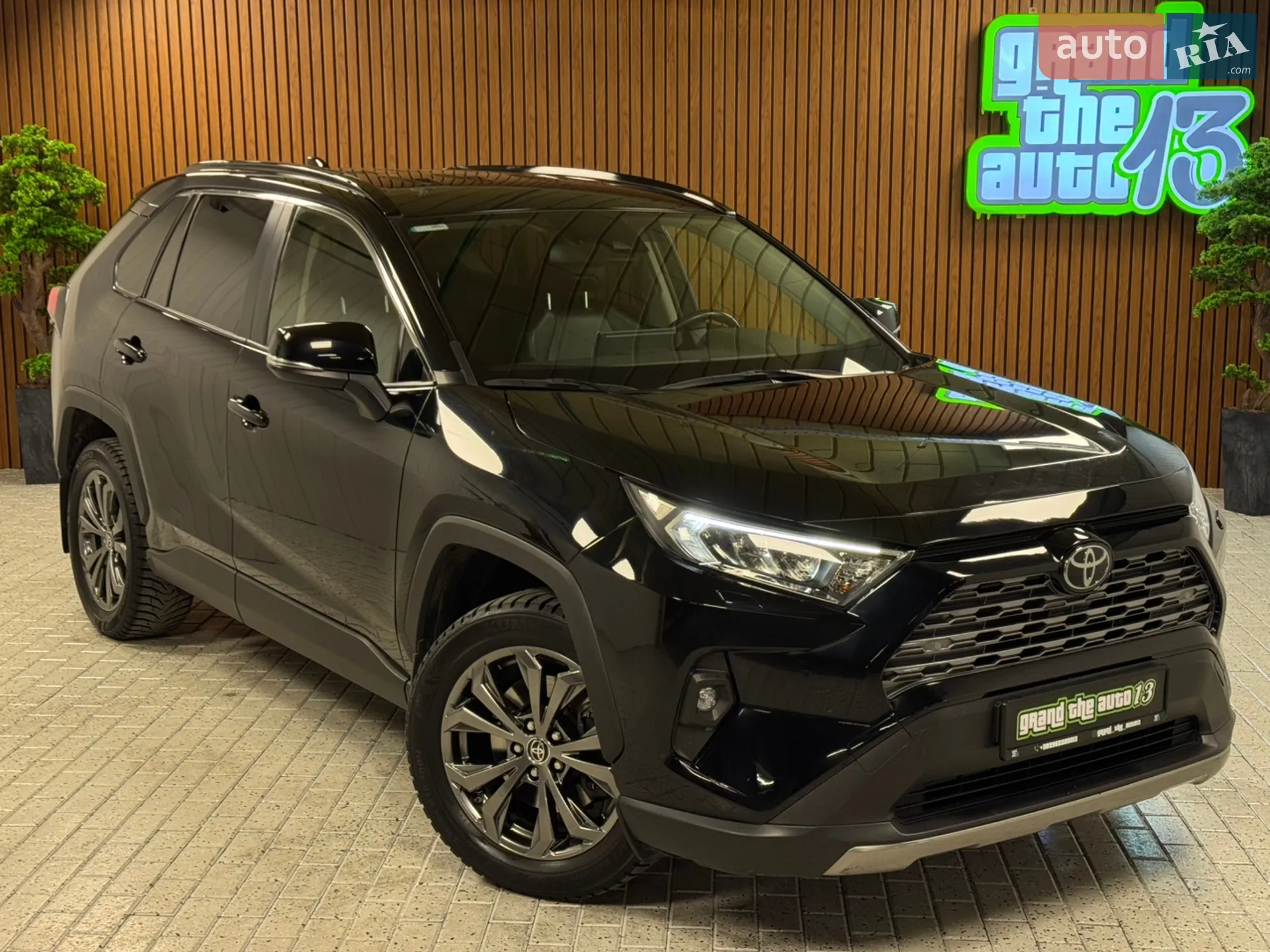 2021 Toyota RAV 4 - мініатюра 6