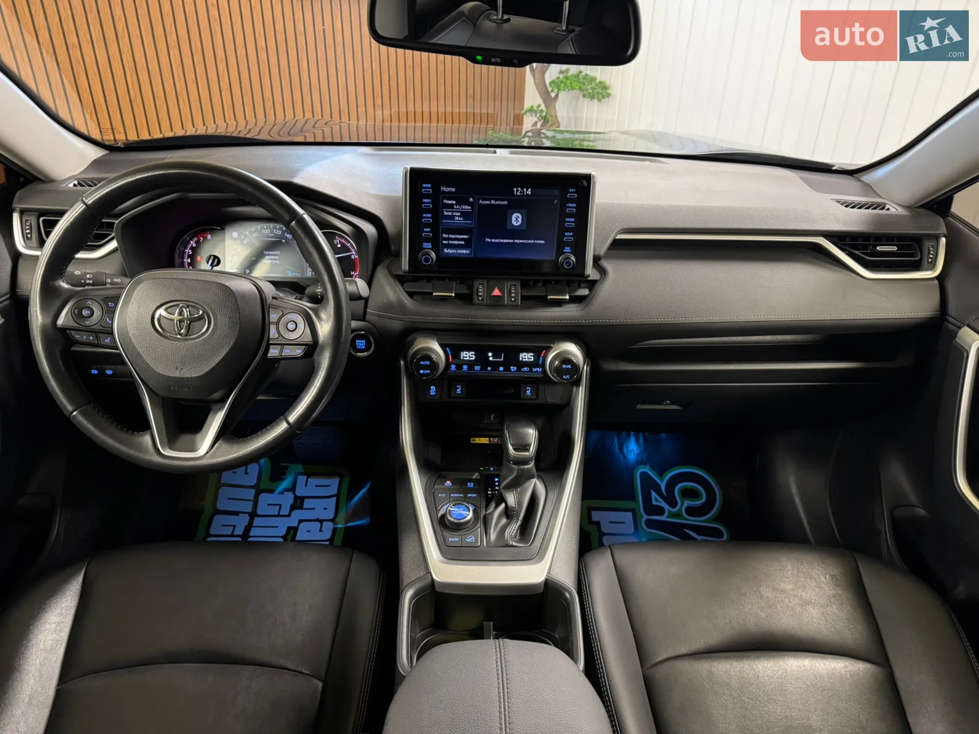 2021 Toyota RAV 4 - мініатюра 17